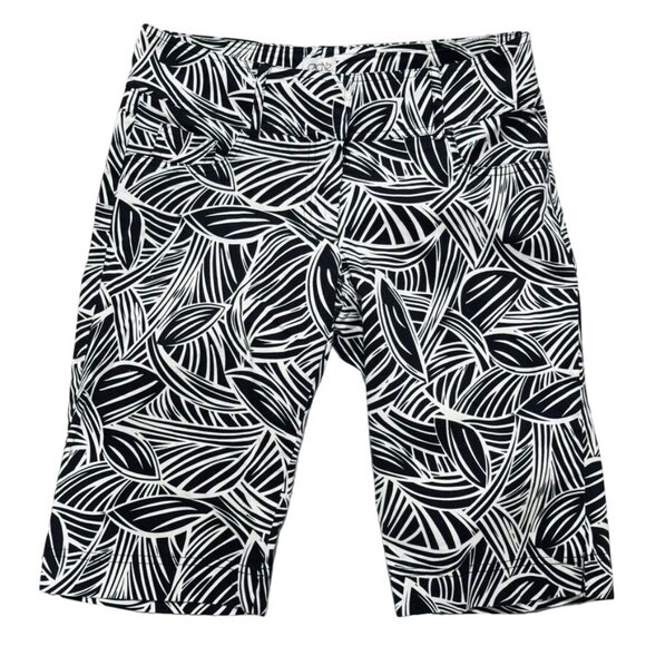 CACHE Women's Shorts Polyester Geometric Black White Wide banded Waist Size 4 - Picture 4 of 10